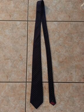 Bert Pulitzer Men's Navy Tie with Red Dot Pattern